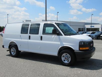 New 2026 GMC Savana 2500 w/ Enhanced Convenience Package