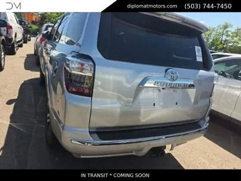 Used 2023 Toyota 4Runner Limited AWD/4WD image 5