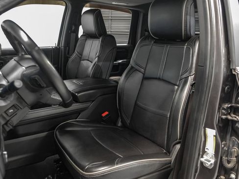 Used 2024 RAM 3500 Limited AWD/4WD image 33