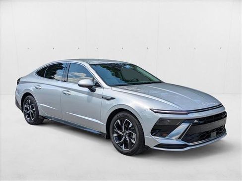 New 2025 Hyundai Sonata SEL image 7
