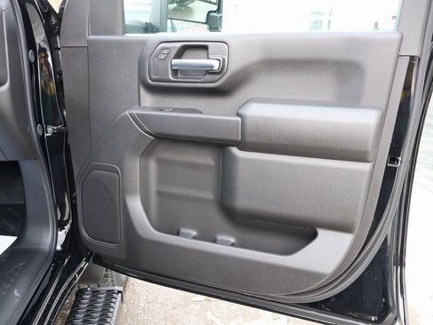 New 2026 Chevrolet Silverado 3500 W/T image 39