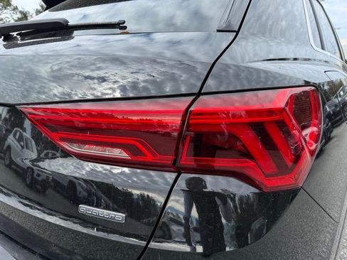 Used 2022 Audi Q3 2.0T Premium w/ Convenience Package image 9