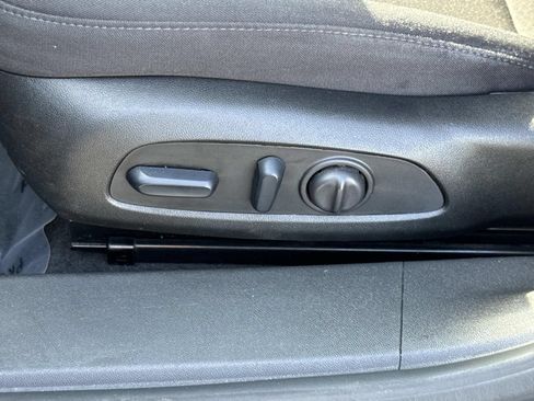 Used 2024 Chevrolet Malibu LT FWD image 22