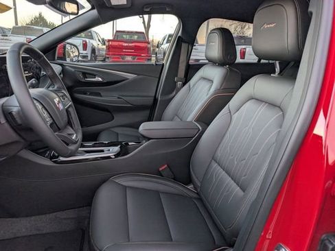 New 2026 Buick Envista Avenir image 17