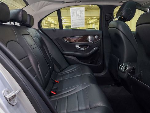Used 2015 Mercedes-Benz C 300 4MATIC Sedan image 46