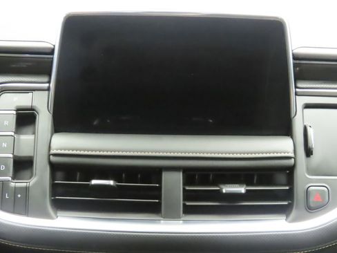 Used 2023 GMC Yukon XL AT4 w/ AT4 Premium Plus Package image 14