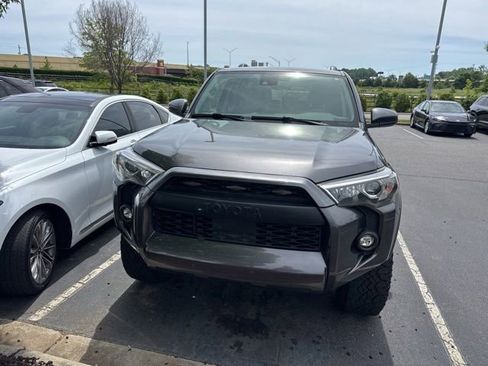Used 2021 Toyota 4Runner SR5 RWD image 1