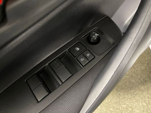 Certified 2022 Toyota Corolla LE FWD image 16