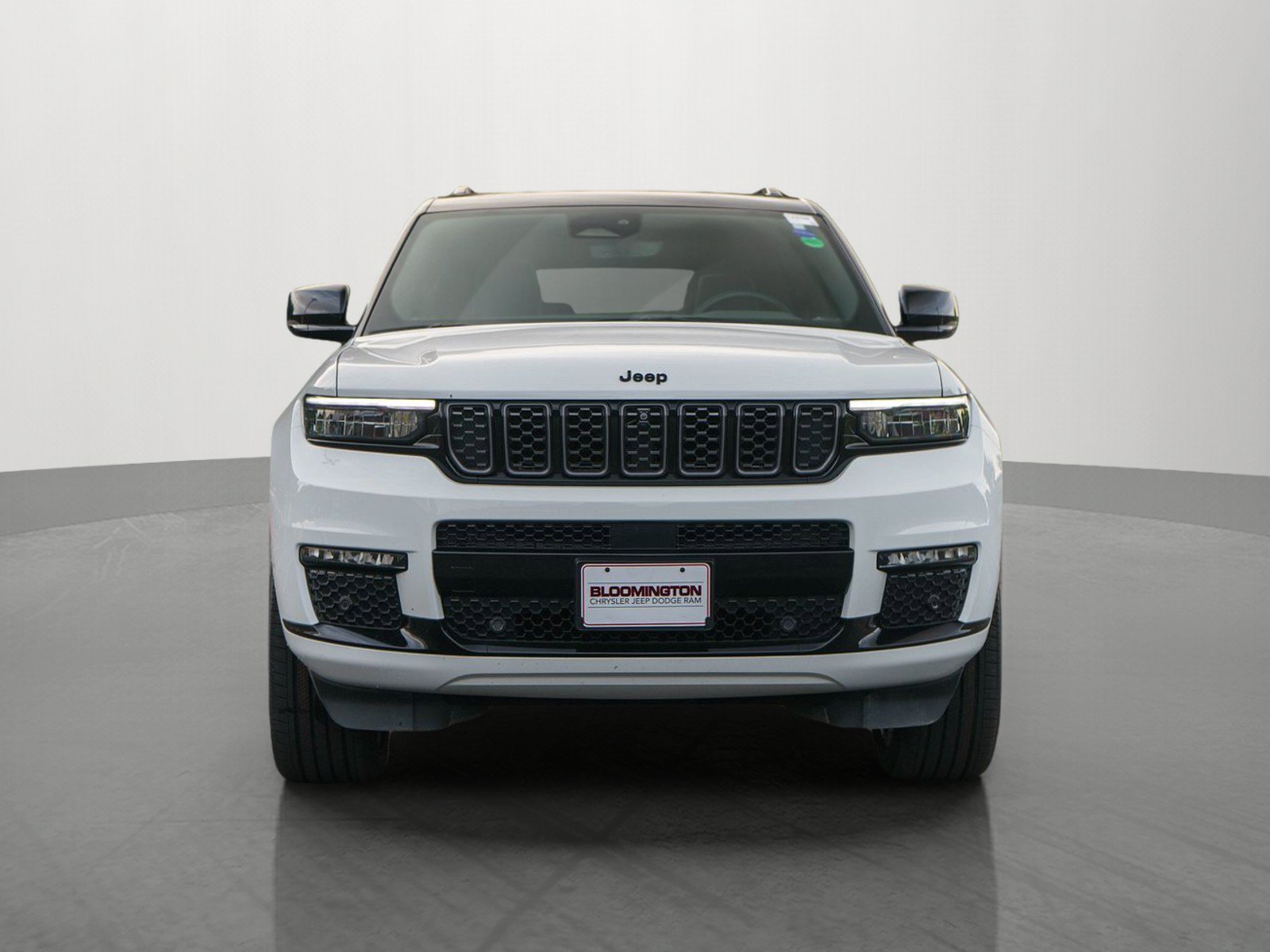 Used 2023 Jeep Grand Cherokee L Summit w/ High Altitude Package AWD/4WD image 2