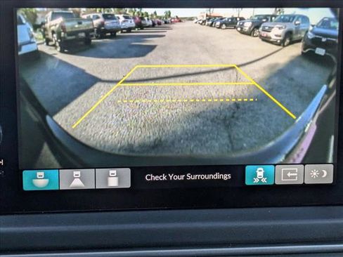 New 2025 Honda Pilot Touring image 13