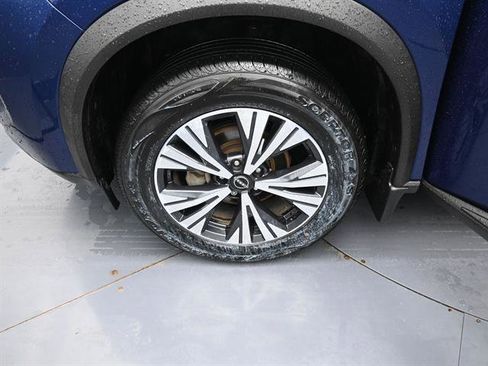 Used 2023 Nissan Rogue SV FWD image 20