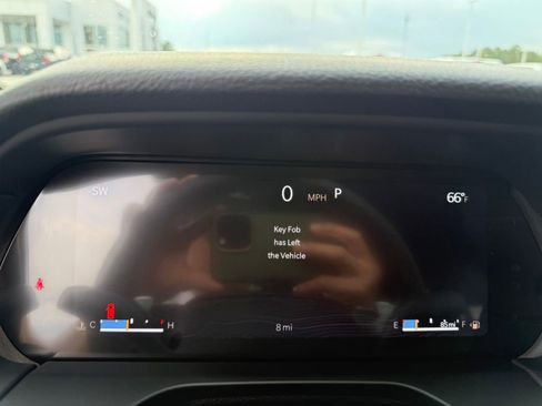 New 2025 Jeep Grand Cherokee Laredo image 15