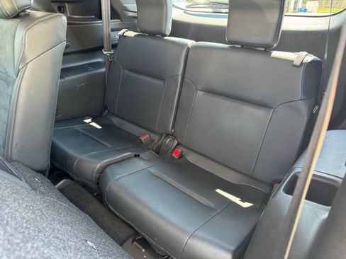 Used 2022 Mitsubishi Outlander SE AWD/4WD image 11