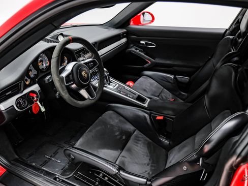 Used 2015 Porsche 911 GT3 image 43