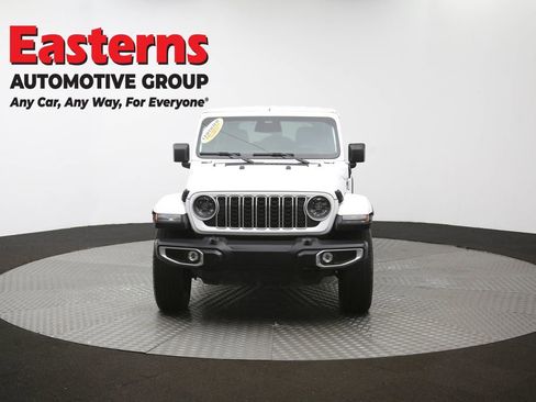 Used 2025 Jeep Wrangler Unlimited Sahara w/ Safety Group AWD/4WD image 54