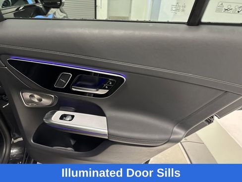 Certified 2025 Mercedes-Benz GLC 300 image 17