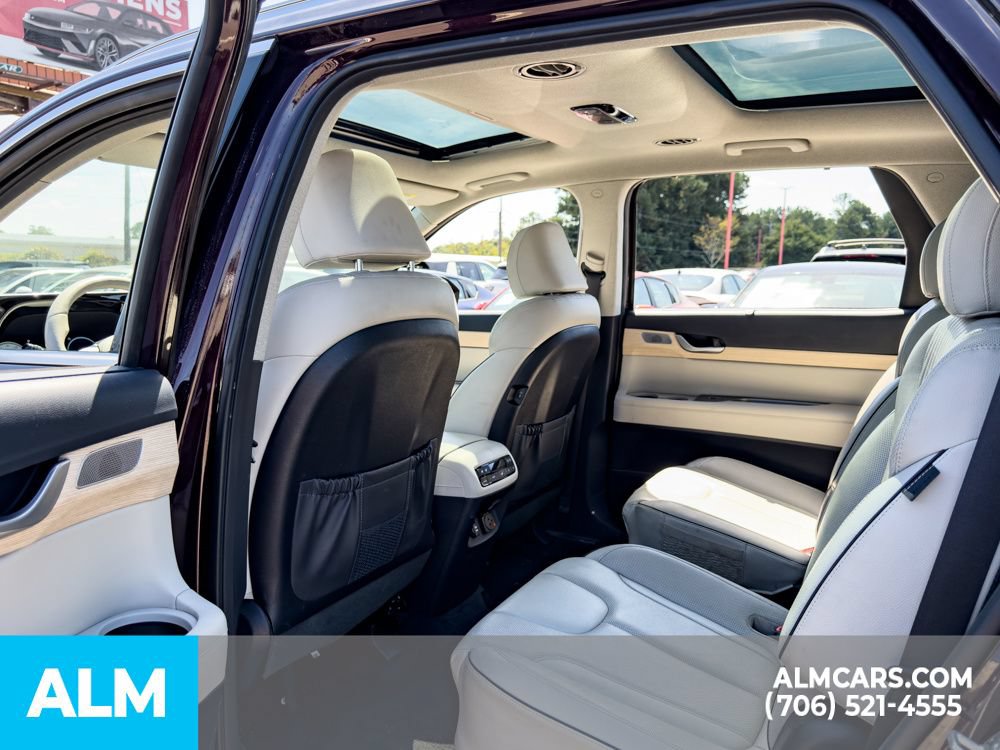 Certified 2024 Hyundai Palisade Limited FWD image 12