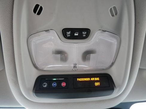 Used 2023 Chevrolet TrailBlazer LS FWD image 20