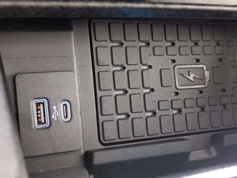 Used 2024 Ford Expedition Max Limited image 35