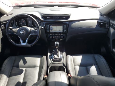 Used 2017 Nissan Rogue SL image 33