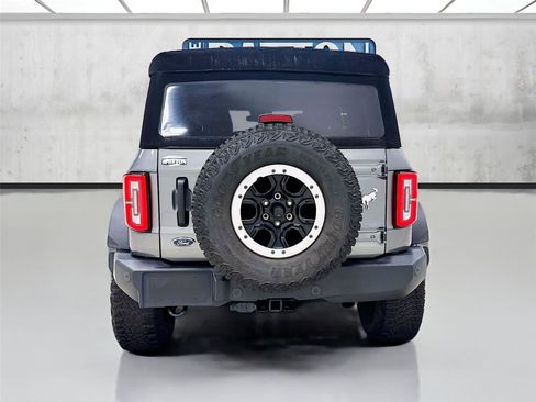 Used 2022 Ford Bronco Big Bend w/ Sasquatch Package AWD/4WD image 6