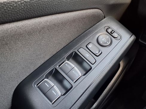 Used 2025 Honda Civic Sport image 9