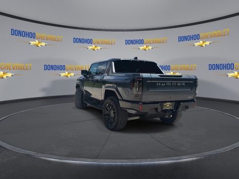 Used 2025 GMC Hummer EV 2X AWD/4WD image 9