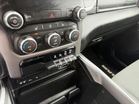 Used 2019 RAM 1500 Big Horn AWD/4WD image 27