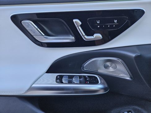 New 2026 Mercedes-Benz E 53 AMG e 4MATIC Sedan image 22