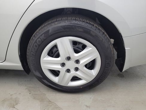 Used 2024 Nissan Altima 2.5 S FWD image 31