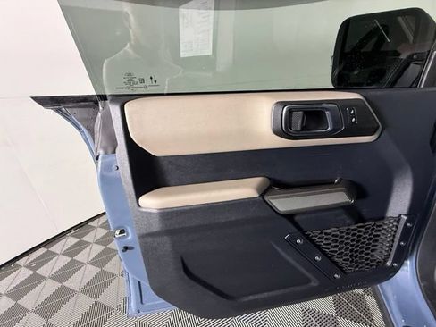 Used 2023 Ford Bronco Wildtrak AWD/4WD image 12