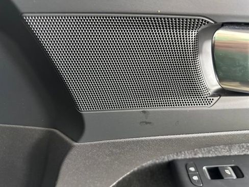 Used 2023 Volvo XC40 Recharge Plus w/ Protection Package Premier image 28