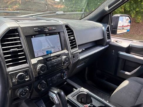 Used 2018 Ford F150 XLT w/ Equipment Group 302A Luxury AWD/4WD image 12