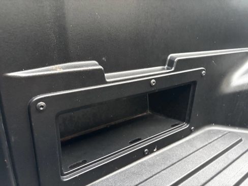 Used 2010 Toyota Tacoma PreRunner image 25