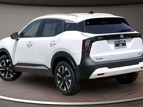 New 2026 Nissan Kicks SV w/ SV Premium Package AWD/4WD image 3