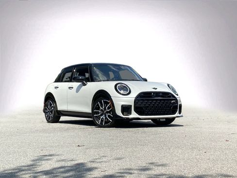 Used 2026 MINI Cooper S image 2
