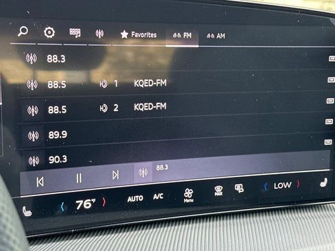 New 2025 Audi SQ5 Premium Plus AWD/4WD image 17