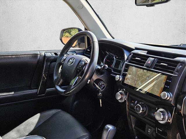 Used 2016 Toyota 4Runner Trail Premium AWD/4WD image 9