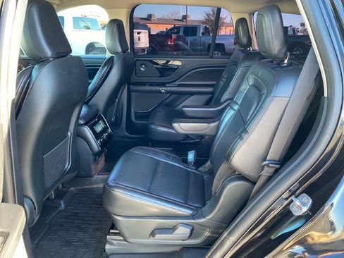 Used 2021 Lincoln Aviator Reserve image 31