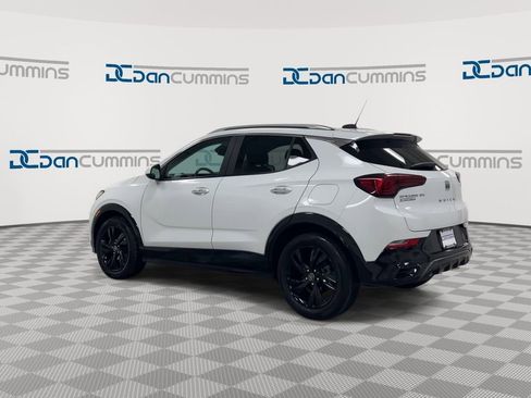 Used 2024 Buick Encore GX Sport Touring image 6
