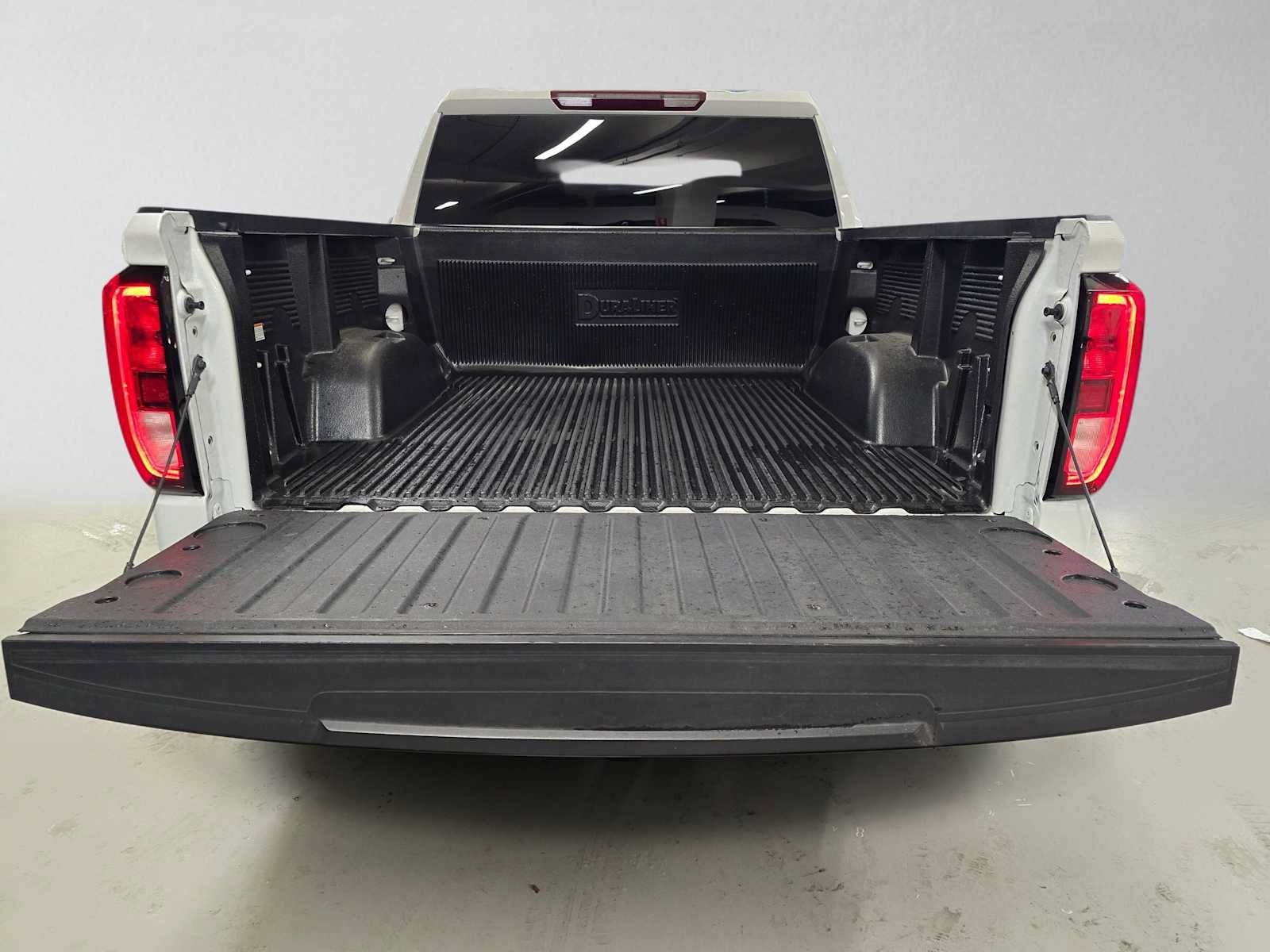 Used 2024 GMC Sierra 1500 Elevation RWD image 13
