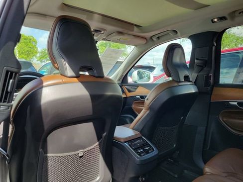 Used 2019 Volvo XC90 T6 Inscription w/ Advanced Package image 11