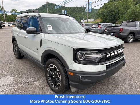 Used 2023 Ford Bronco Sport Outer Banks AWD/4WD image 7