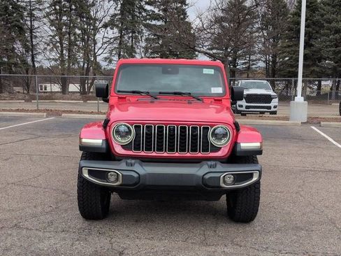 Used 2024 Jeep Wrangler Sahara w/ Technology Group image 8