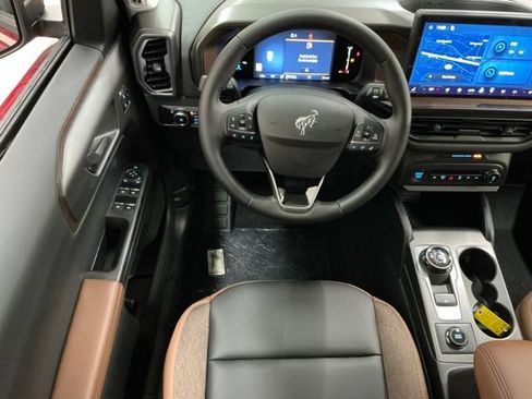 New 2026 Ford Bronco Sport Outer Banks w/ Outer Banks Tech Package+ AWD/4WD image 11
