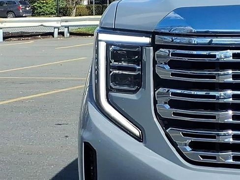 Used 2024 GMC Sierra 1500 Denali AWD/4WD image 14