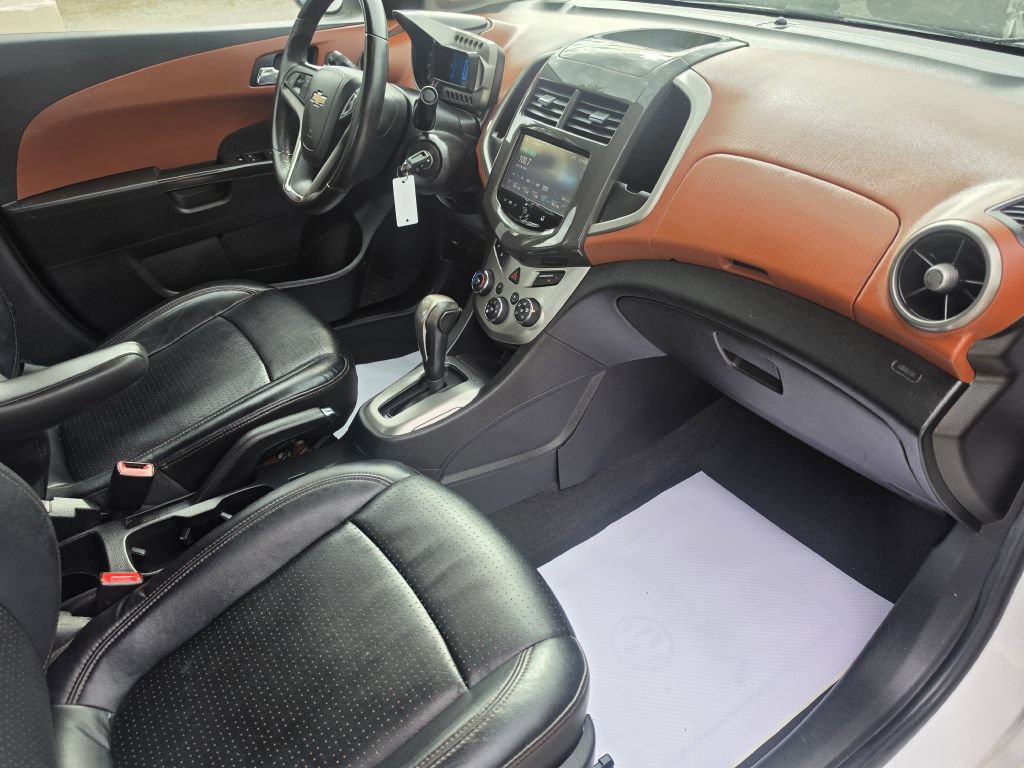Used 2014 Chevrolet Sonic LTZ FWD image 19