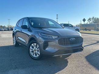 Used 2026 Ford Escape Active video 1