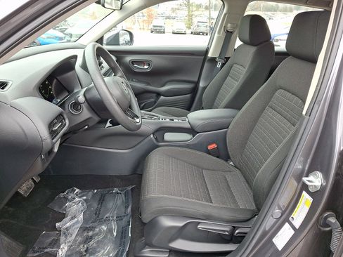 Certified 2023 Honda HR-V LX image 13