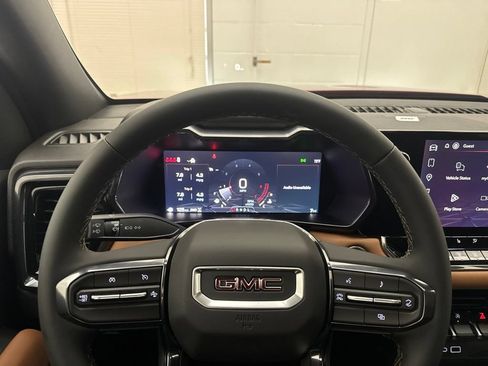 New 2026 GMC Canyon AT4 w/ Technology Plus Package AWD/4WD image 13